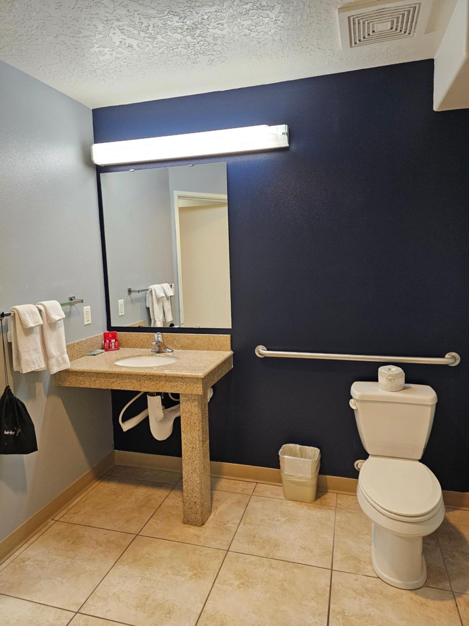 Executive Inn & Suites Extended Stay - Vernal Ngoại thất bức ảnh