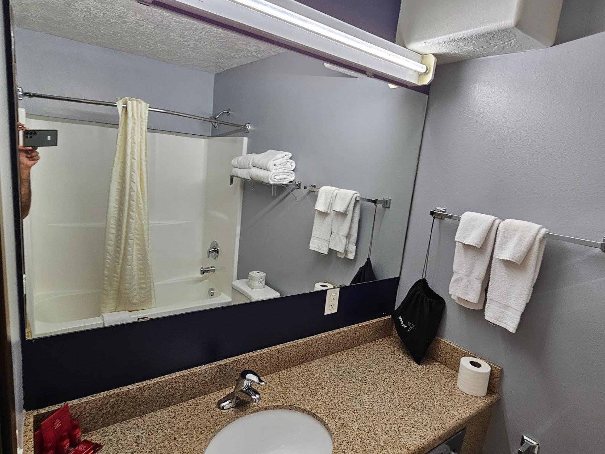 Executive Inn & Suites Extended Stay - Vernal Ngoại thất bức ảnh