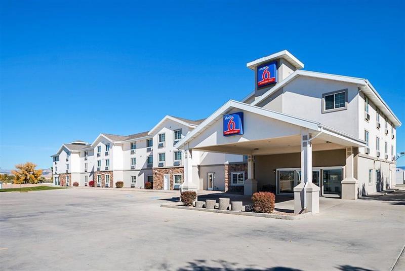 Executive Inn & Suites Extended Stay - Vernal Ngoại thất bức ảnh